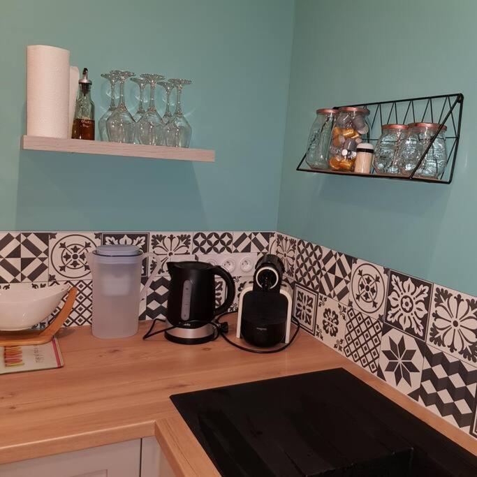 Studio Avec Terrasse Au Calme Jayat Zewnętrze zdjęcie